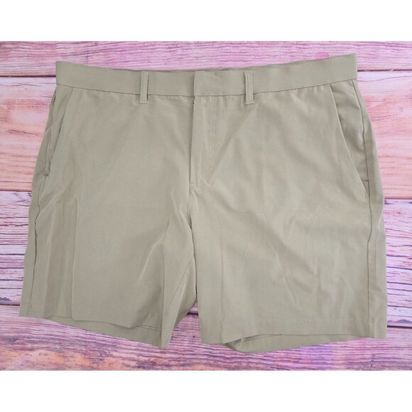Fabletics Mens Khaki 8" Shorts Size 40 With Zip Pockets - Picture 1 of 7